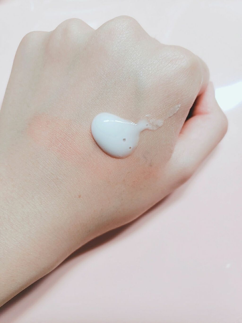 MILK BUBBLE ESSENCE PACK #PLAIN/G9SKIN/美容液を使ったクチコミ(2枚目)