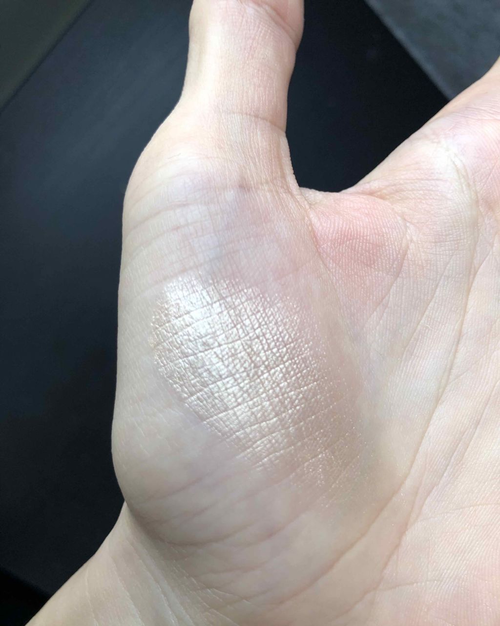 AMREZYハイライター/アナスタシア ビバリーヒルズ/パウダーハイライトを使ったクチコミ(3枚目)