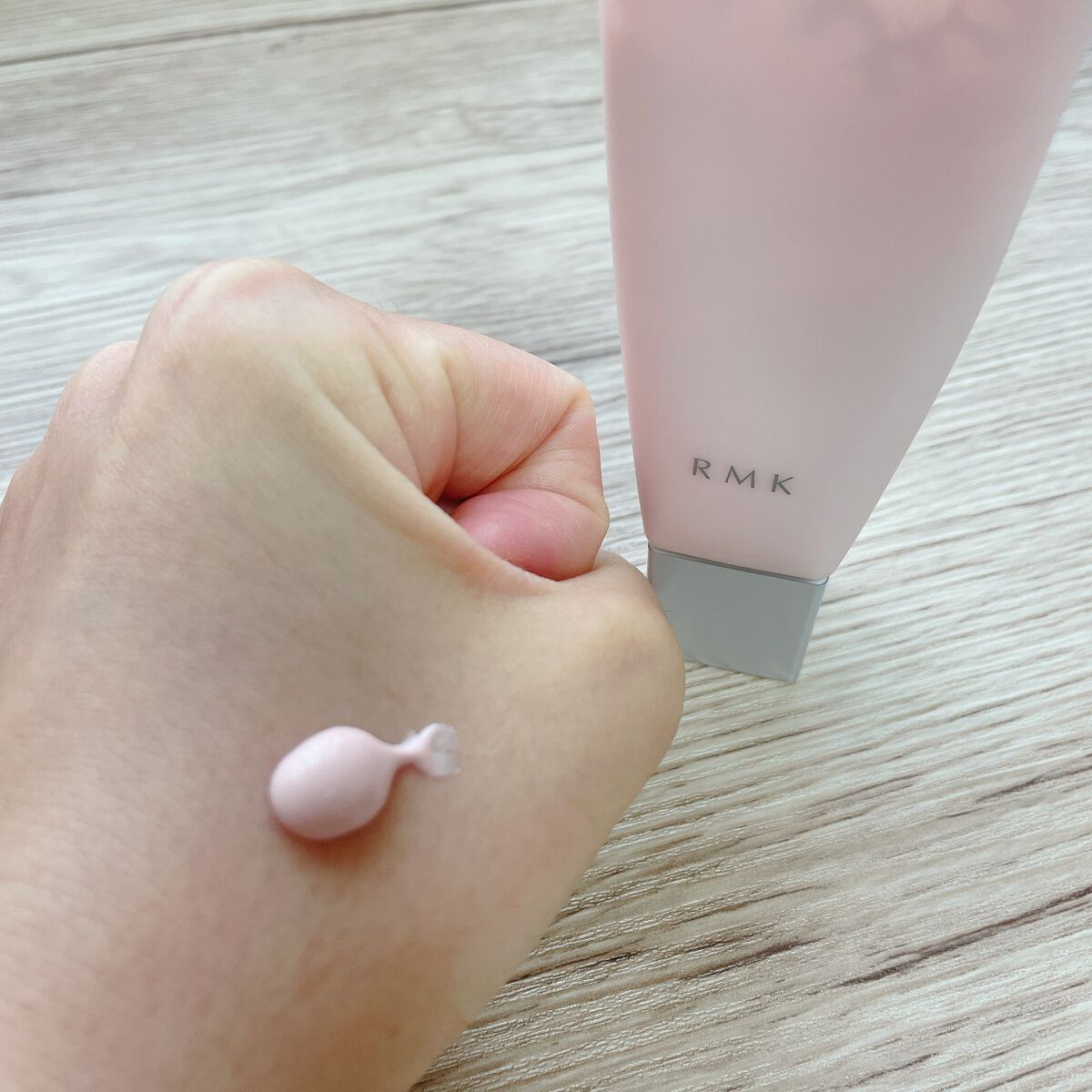 RMK スムースフィット ポアレスベース/RMK/化粧下地を使ったクチコミ(1枚目)