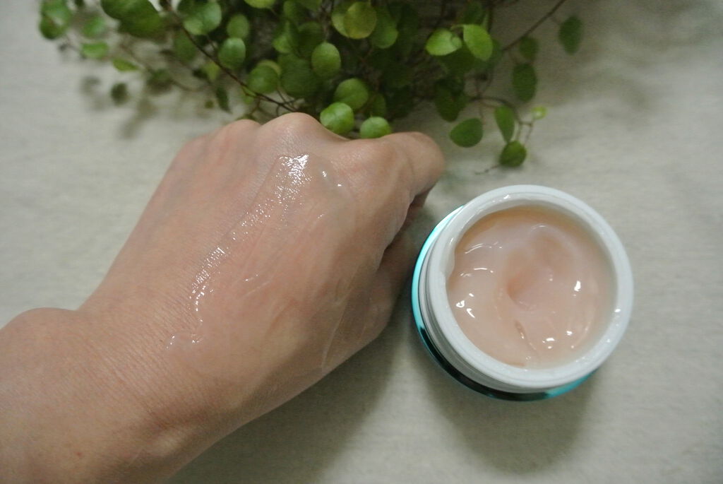 インターリンク セラム うるおって弾むようなハリ肌へ/SOFINA iP/美容液を使ったクチコミ（1枚目）