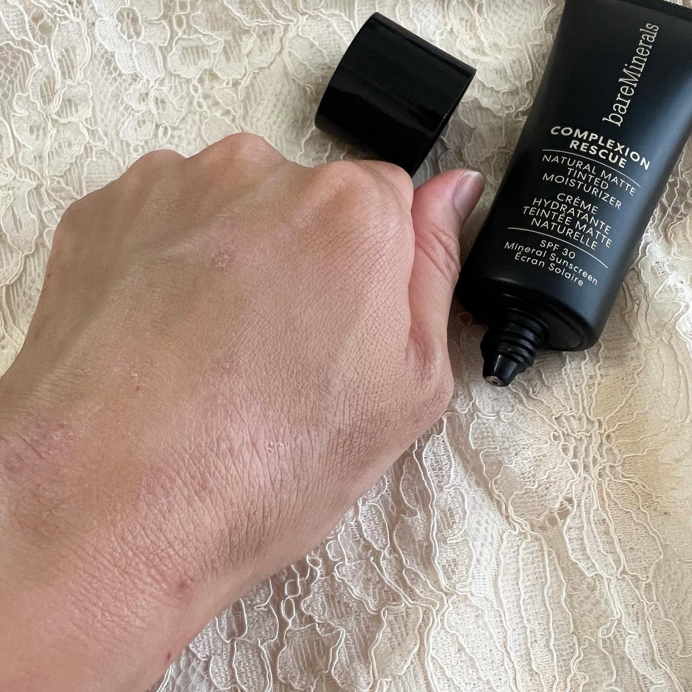 CR ナチュラル マット モイスチャライザー/bareMinerals/クリーム・エマルジョンファンデーションを使ったクチコミ(6枚目)