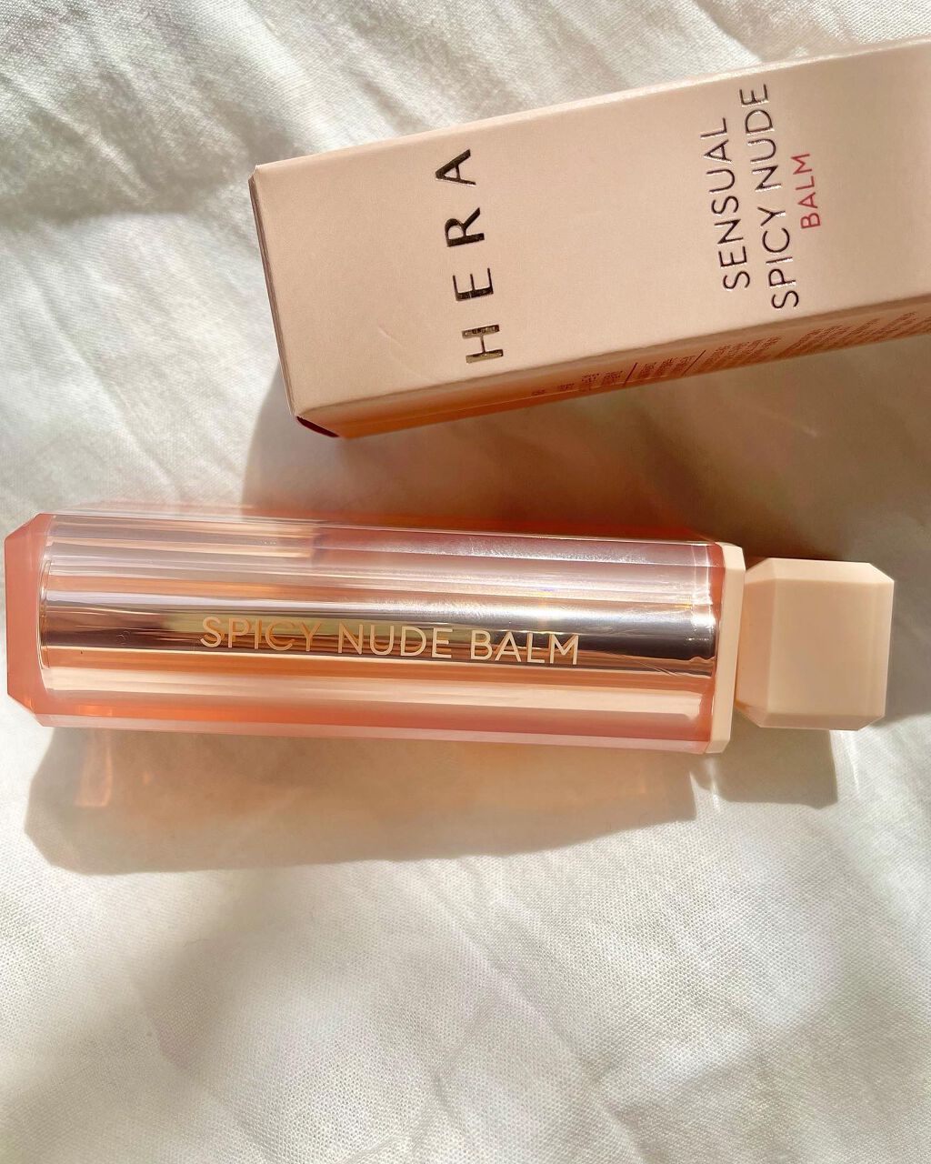 センシュアルスパイシーヌードバーム/HERA/口紅を使ったクチコミ（2枚目）