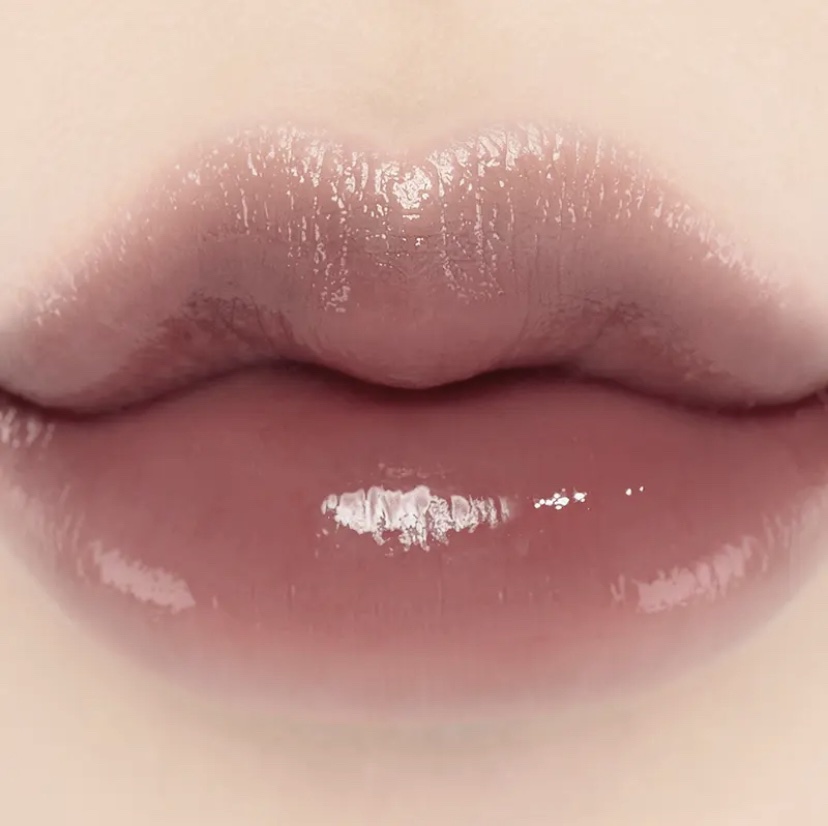 ボンディンググロウリップスティック/Laka/口紅を使ったクチコミ（1枚目）