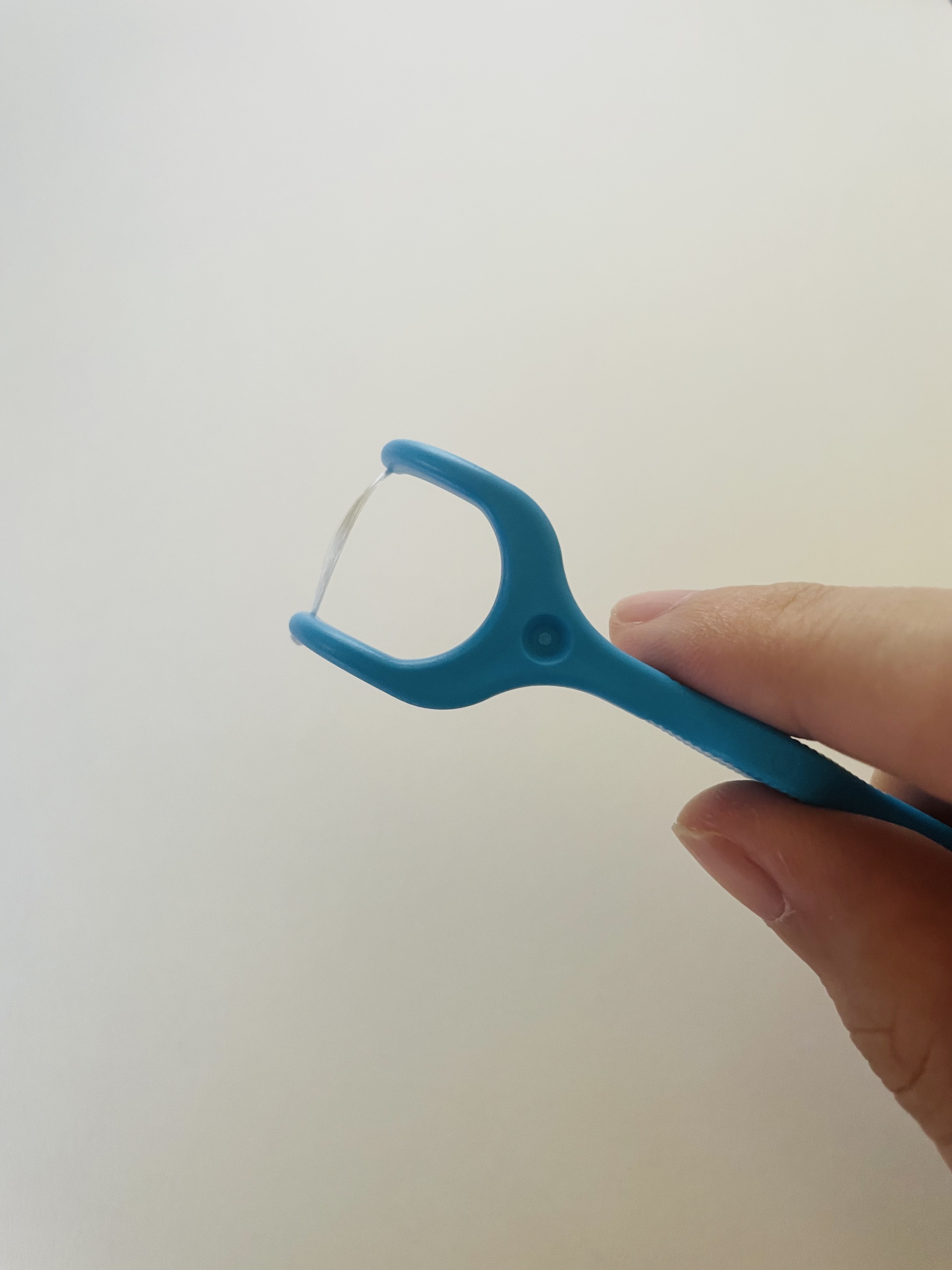 クリニカ アドバンテージ デンタルフロス Y字タイプ/ライオン/デンタルフロス・歯間ブラシを使ったクチコミ（2枚目）