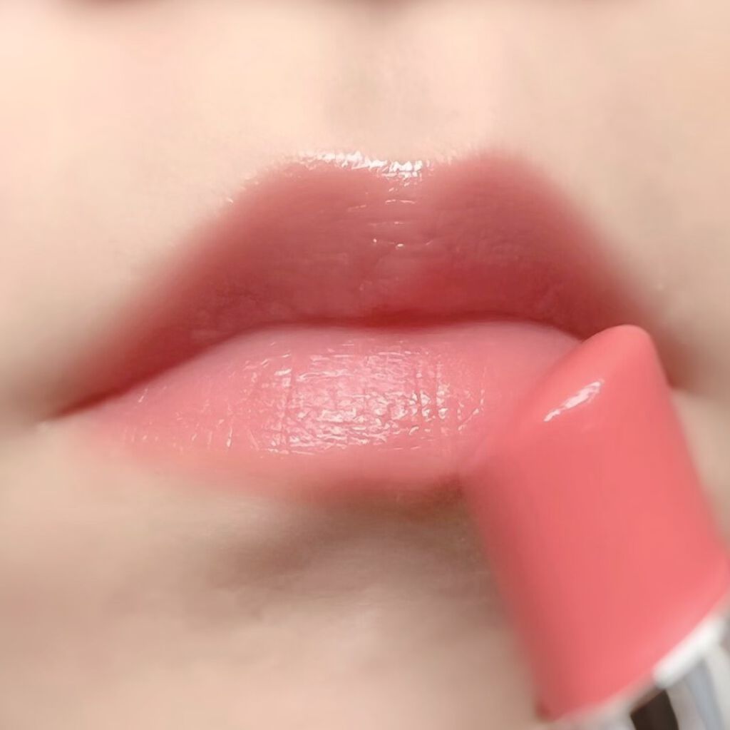 ラスティンググロスリップ/CEZANNE/口紅を使ったクチコミ（2枚目）