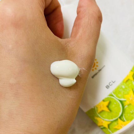 おはようるおいミルク UV HC/サボリーノ/オールインワン化粧品を使ったクチコミ(2枚目)