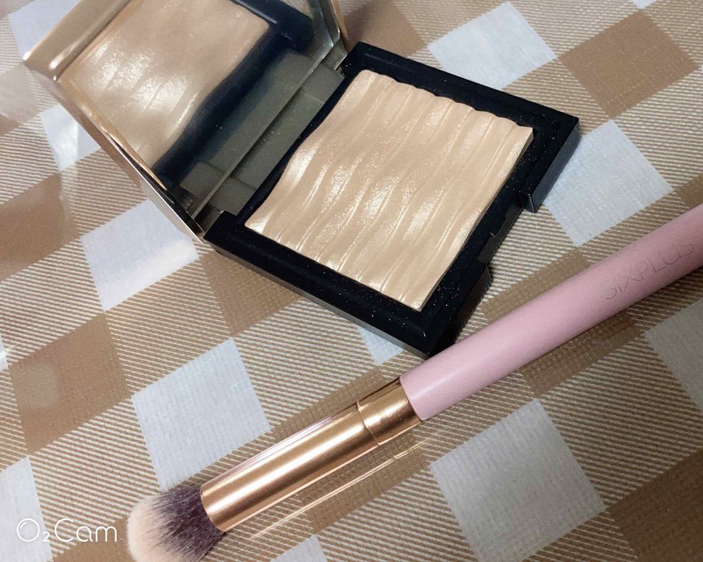 AQ MW フェイスパウダー/DECORTÉ/ルースパウダーを使ったクチコミ(2枚目)