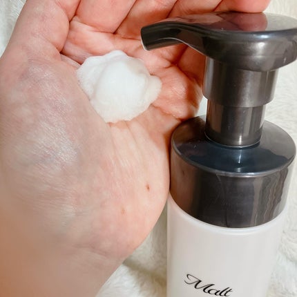 モイストホワイトホイップクレンズ/ヴィー/泡洗顔を使ったクチコミ(2枚目)