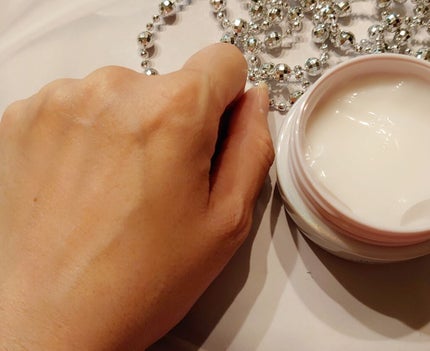 リンクル&ホワイト スキンパーフェクション ジェル/ミキモト コスメティックス/オールインワン化粧品を使ったクチコミ(4枚目)