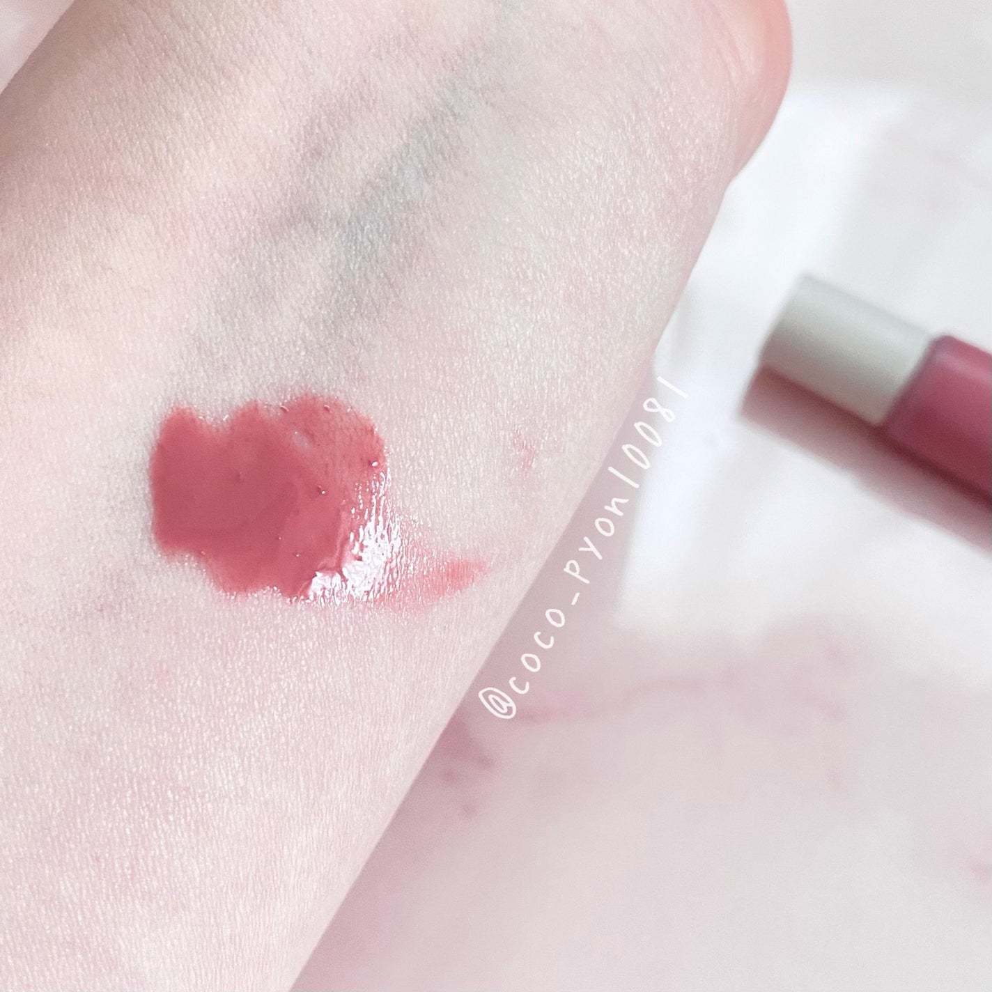 リップエッセンス/無印良品/リップケアを使ったクチコミ(2枚目)