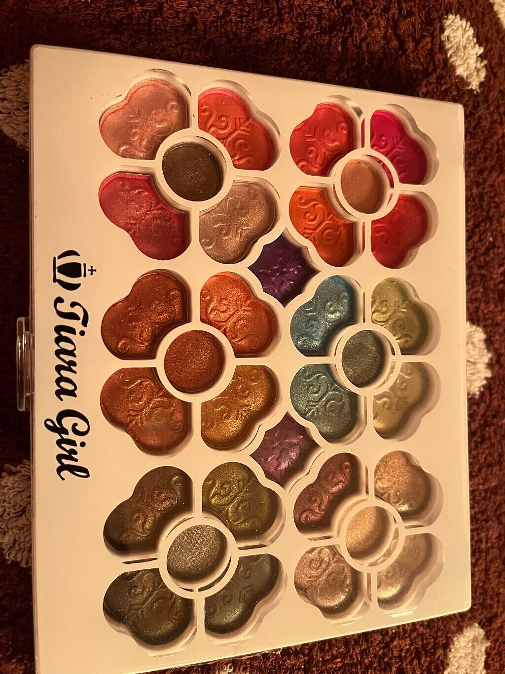 アイカラーパレット/ティアラガール/アイシャドウパレットを使ったクチコミ(1枚目)