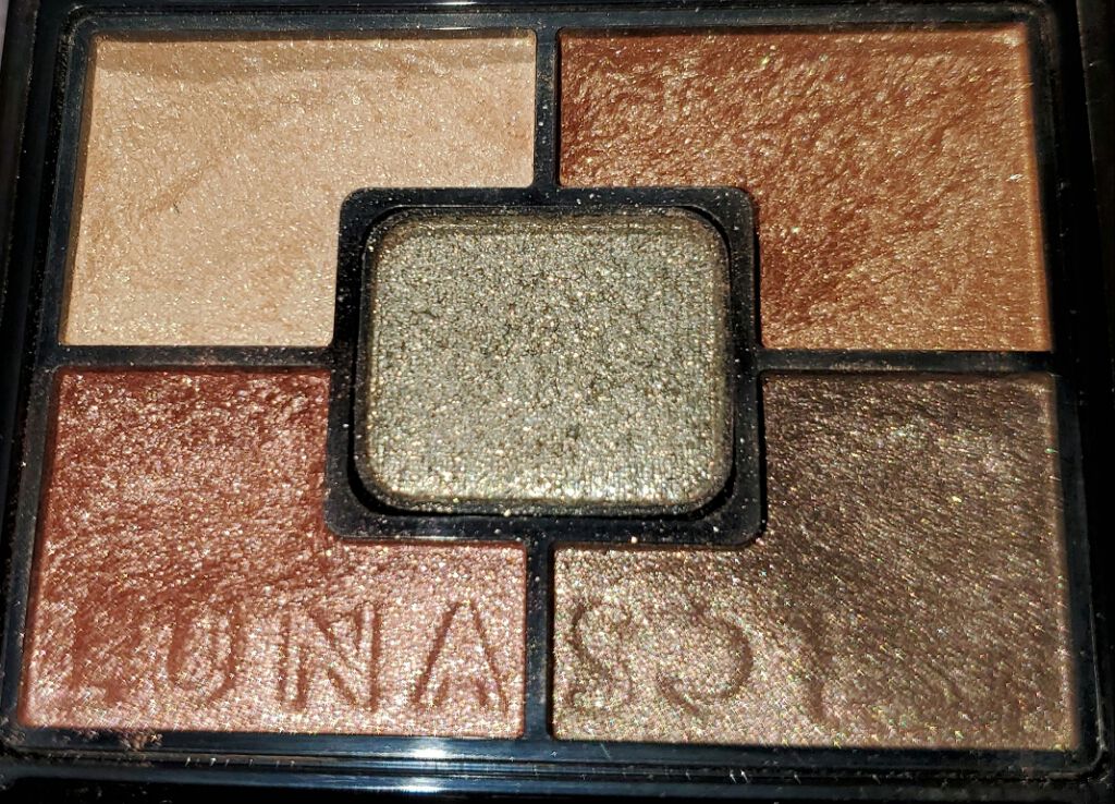 ジェミネイトアイズ N/LUNASOL/アイシャドウパレットを使ったクチコミ(1枚目)