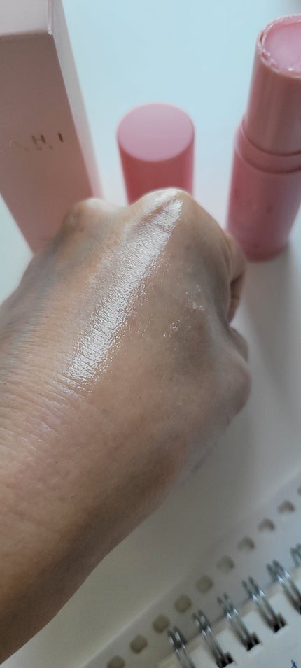 WRバウンス マルチバーム/KAHI/フェイスバームを使ったクチコミ(4枚目)