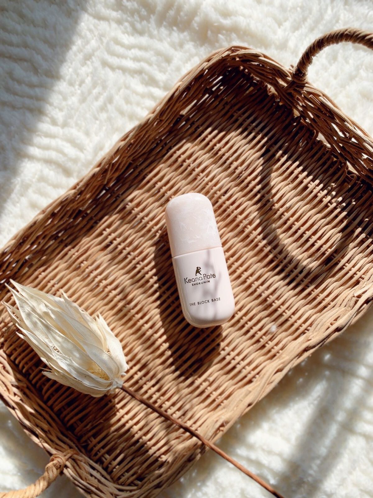 日高 on LIPS 「メイクしても毛穴が気になる。毛穴と言えば「毛穴パテ職人」。20..」(7枚目)