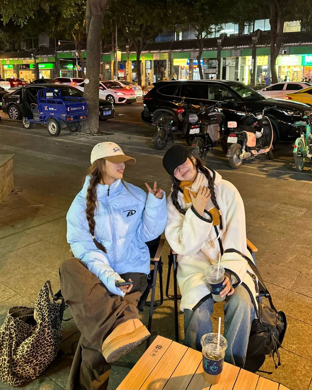 ひとみ on LIPS 「親友と会うことができてうれしい#コーデ#ファッション#韓国コー..」(4枚目)