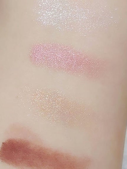 リラクシーアイシャドウ/GENE TOKYO/アイシャドウパレットを使ったクチコミ(3枚目)