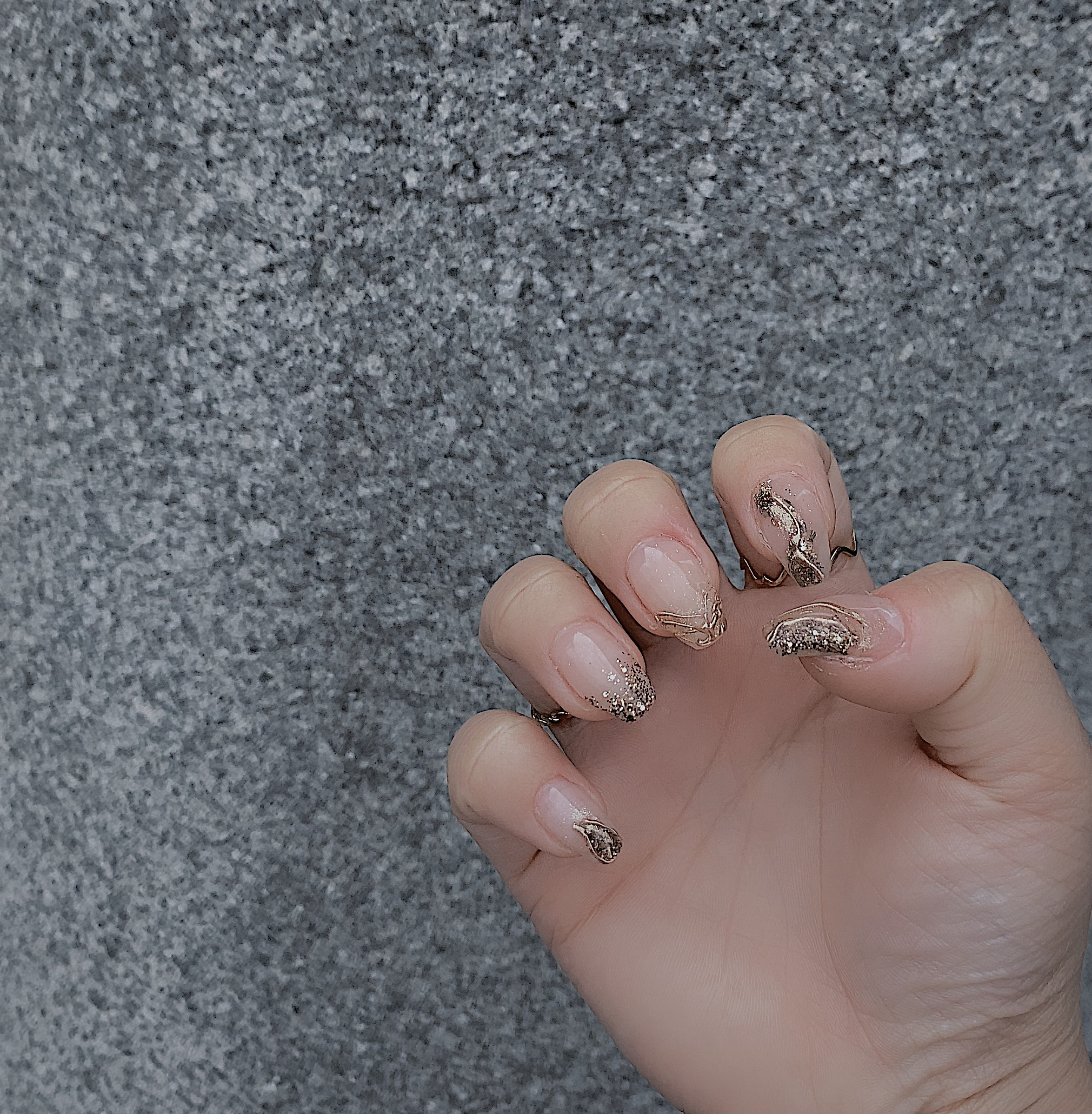 

歴代セルフネイル🧡




グレースガーデンのベースと
クリストリオのハードシェルで
1ヶ月〜1ヶ月半セルフネイルでも持ちます˗ˏˋ ♡ ˎˊ˗
デザインはまだまだですが
練習重ねて上達して行きました！



#セルフネイル#取れない