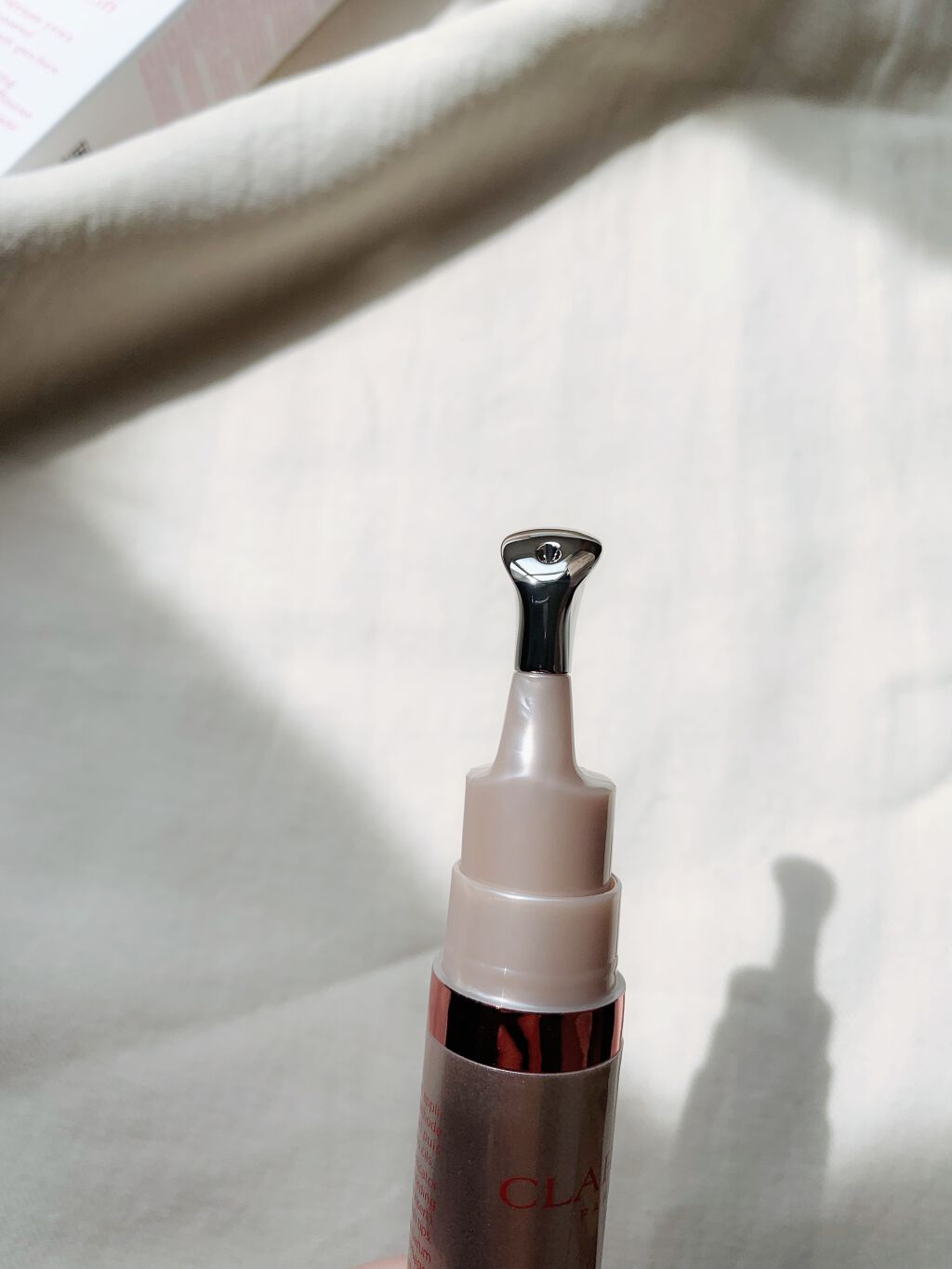 グラン アイ セラム V/CLARINS/アイケア・アイクリームを使ったクチコミ(2枚目)