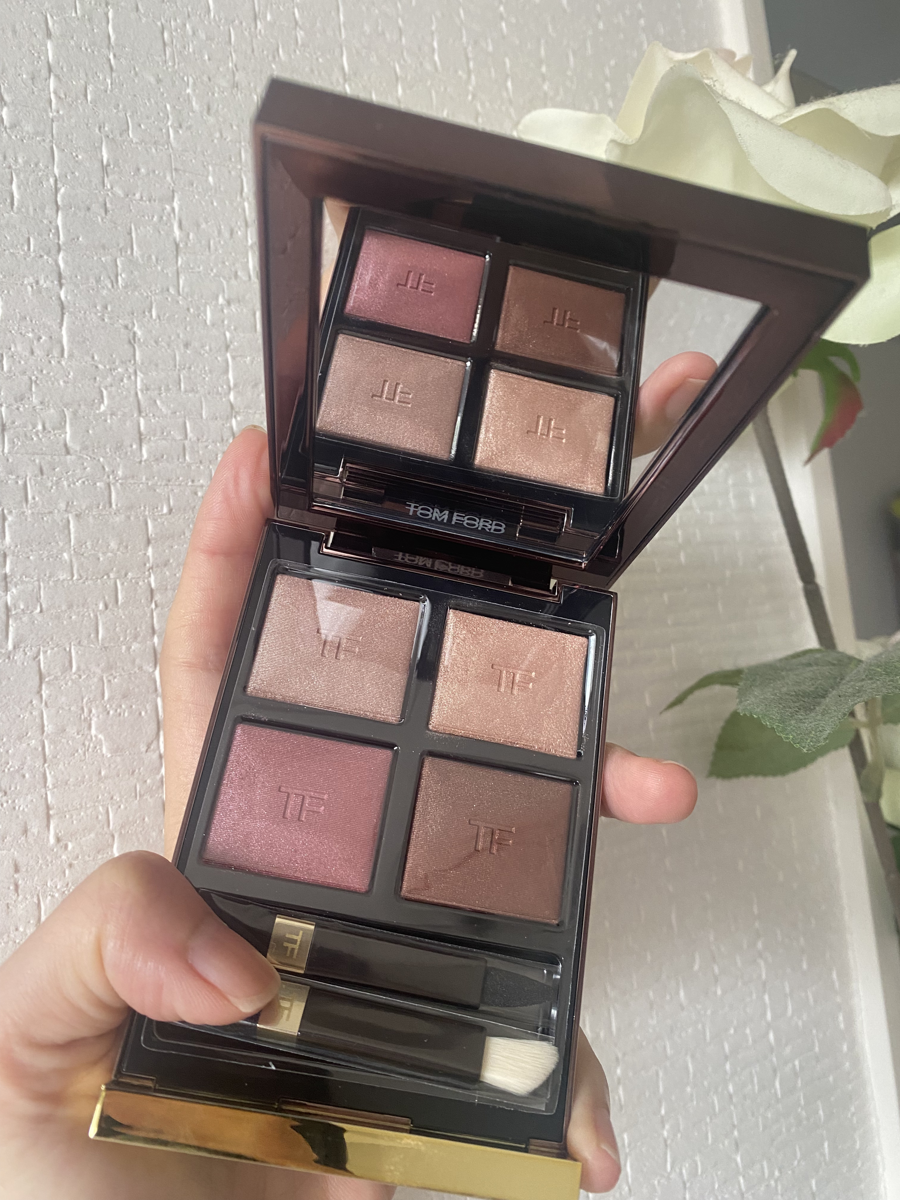 コール・クチュール・ウォータープルーフ No.11 ピオニー/GIVENCHY/ペンシルアイライナーを使ったクチコミ（1枚目）