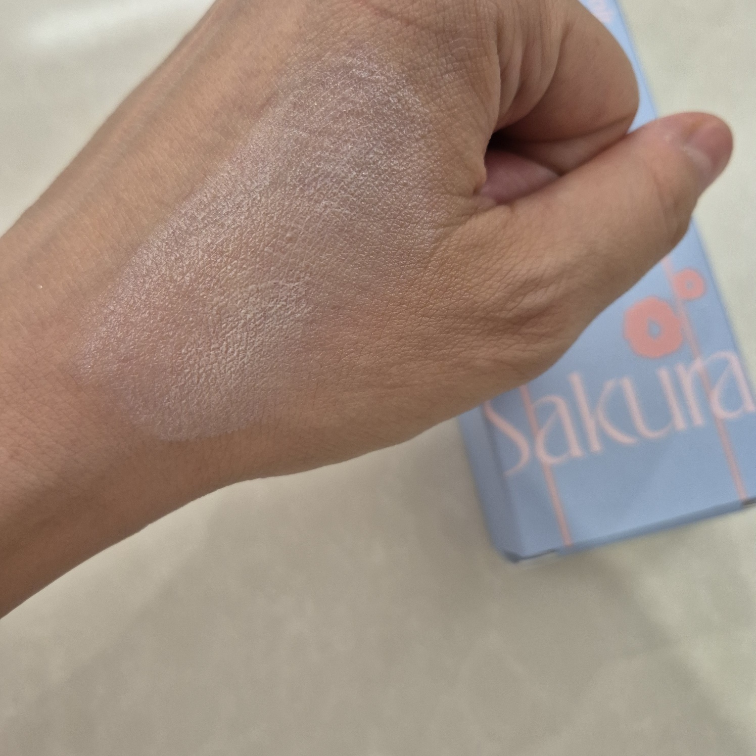 ウォータースプラッシュサンクリーム セラミド 桜エディション（60ml）/espoir/日焼け止めクリームを使ったクチコミ（3枚目）