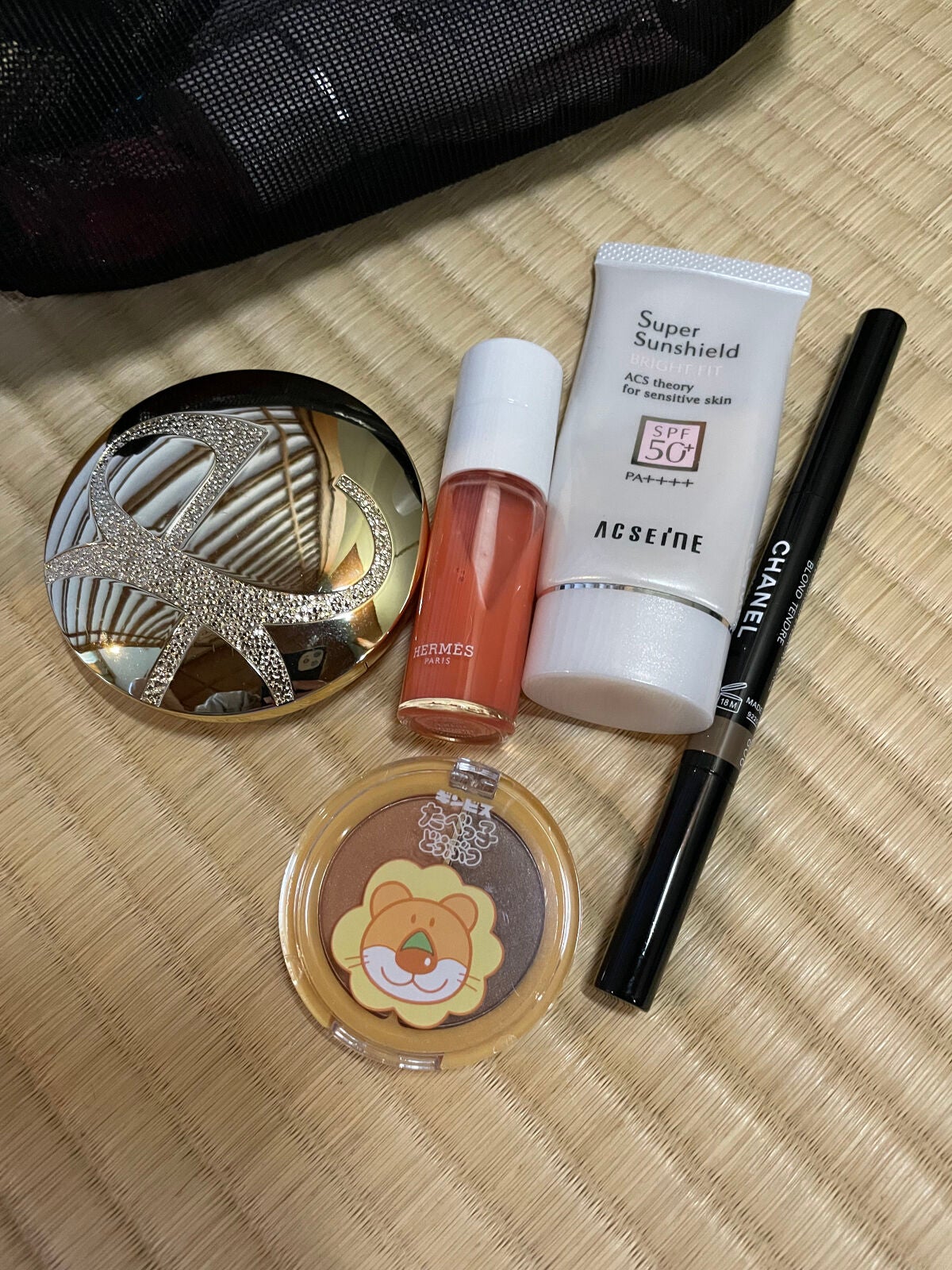 chika.beauty on LIPS 「旅行に来ました。今回持ってきたコスメ達。なるべく普段使わないも..」(4枚目)