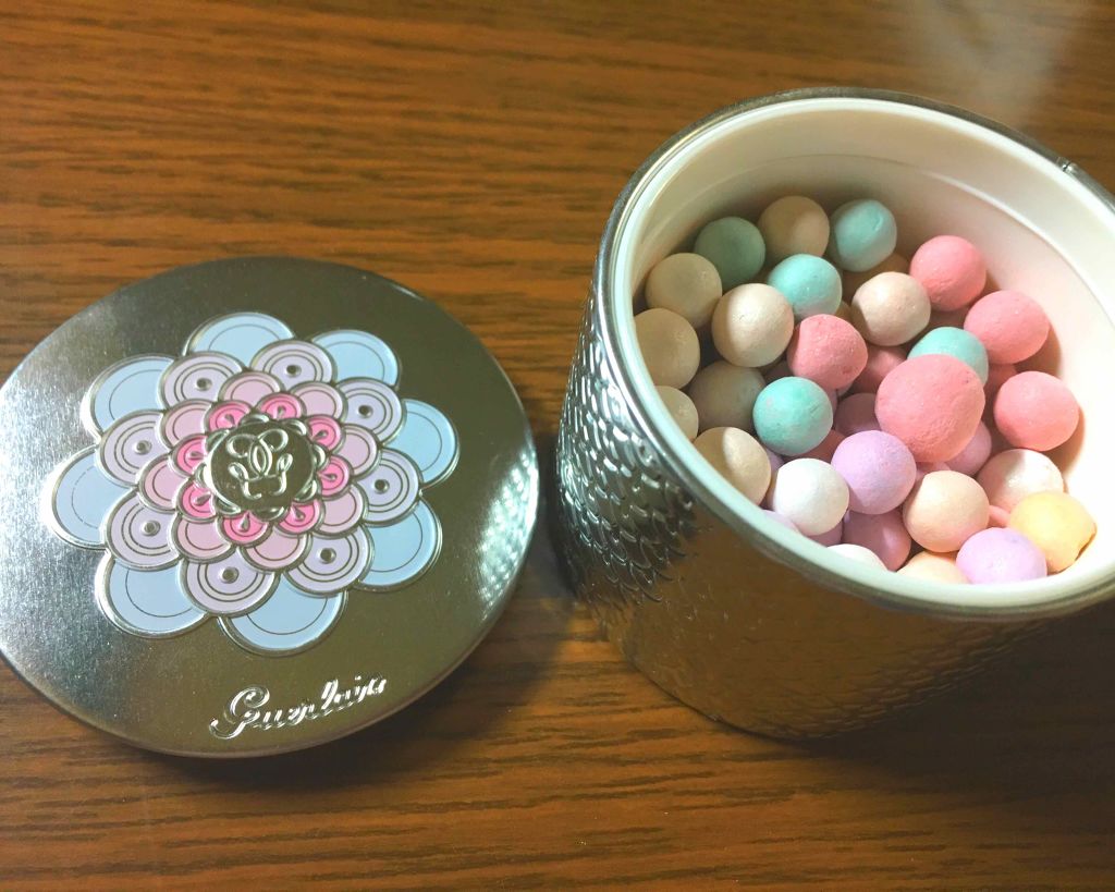 メテオリット ビーユ/GUERLAIN/フェイスパウダーを使ったクチコミ(2枚目)