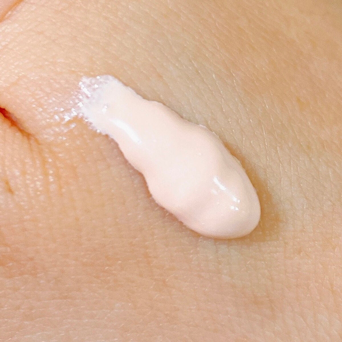 ウォータフルトーンアップサンクリーム/ダルバ/日焼け止めクリームを使ったクチコミ(3枚目)