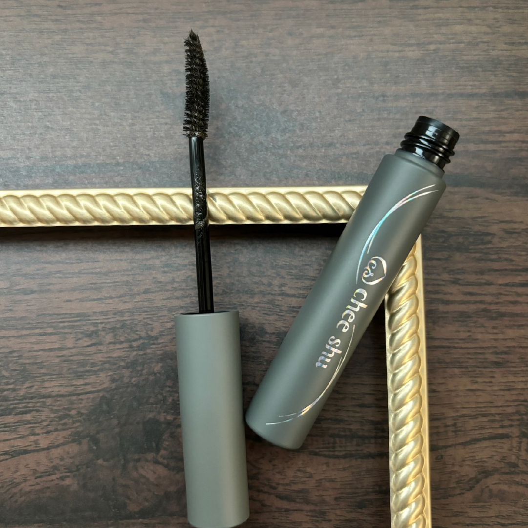 ヌーディズムマスカラ 02 ニュアンスアッシュ(アッシュ)/chee shu/マスカラを使ったクチコミ（2枚目）