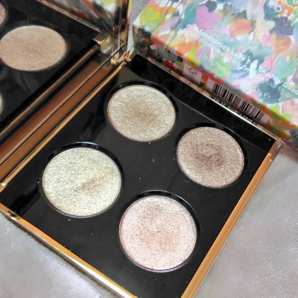 ムーンストラック リュクス アイシャドウ クォード/BOBBI BROWN/アイシャドウパレットを使ったクチコミ（1枚目）