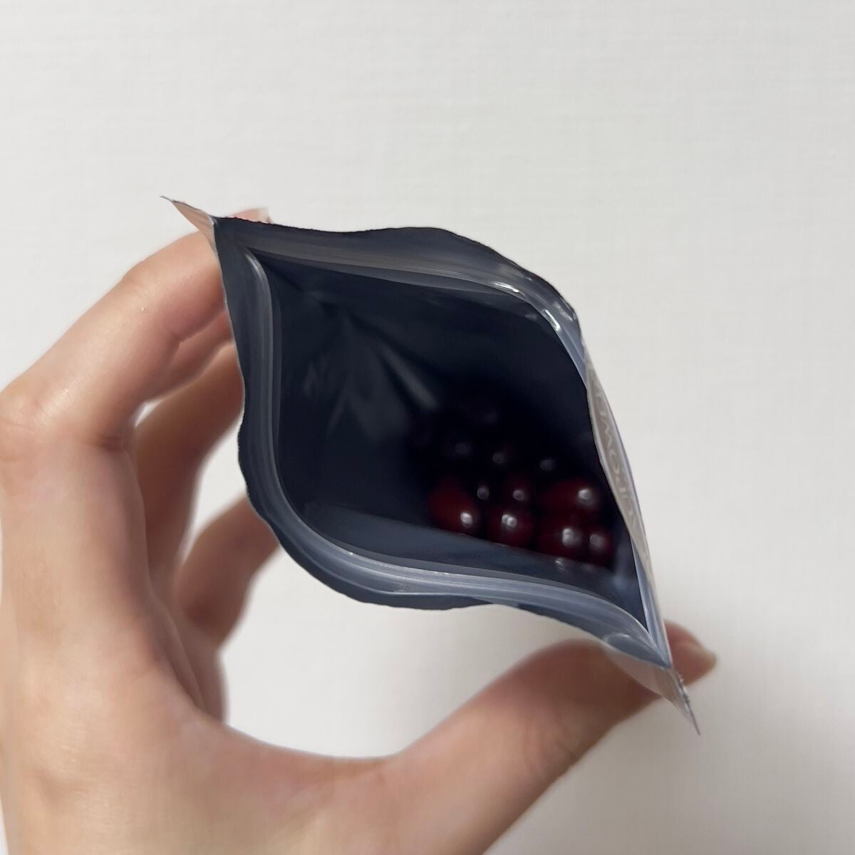 snow on LIPS 「肌&目に! アスタキサンチンとルテイン・ゼアキサンチン配合で、..」(2枚目)