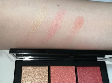 スターシーン チークパレット/NARS/パウダーチークを使ったクチコミ（3枚目）