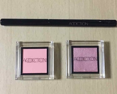 アディクション ザ アイシャドウ 135 Arietta (M)★限定色/ADDICTION/シングルアイシャドウを使ったクチコミ（1枚目）