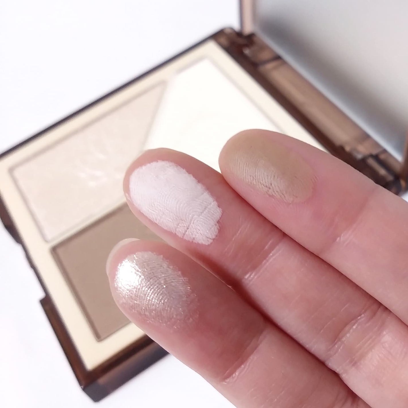 クリエイティブ コントゥア/LionWell(ライオンウェル)/シェーディングを使ったクチコミ(4枚目)