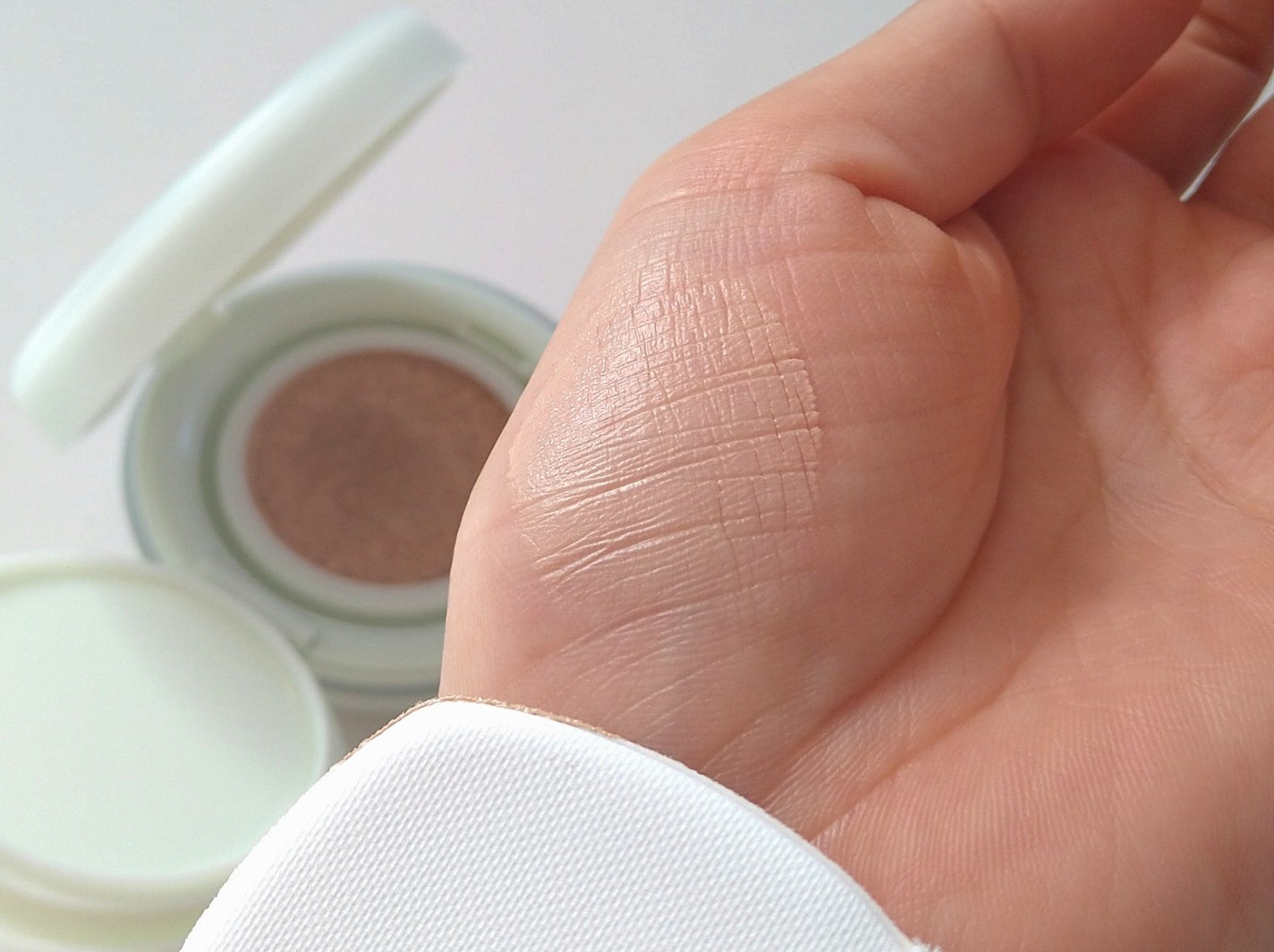 シカ クリア カバー クッション/ブラン/クッションファンデーションを使ったクチコミ(3枚目)