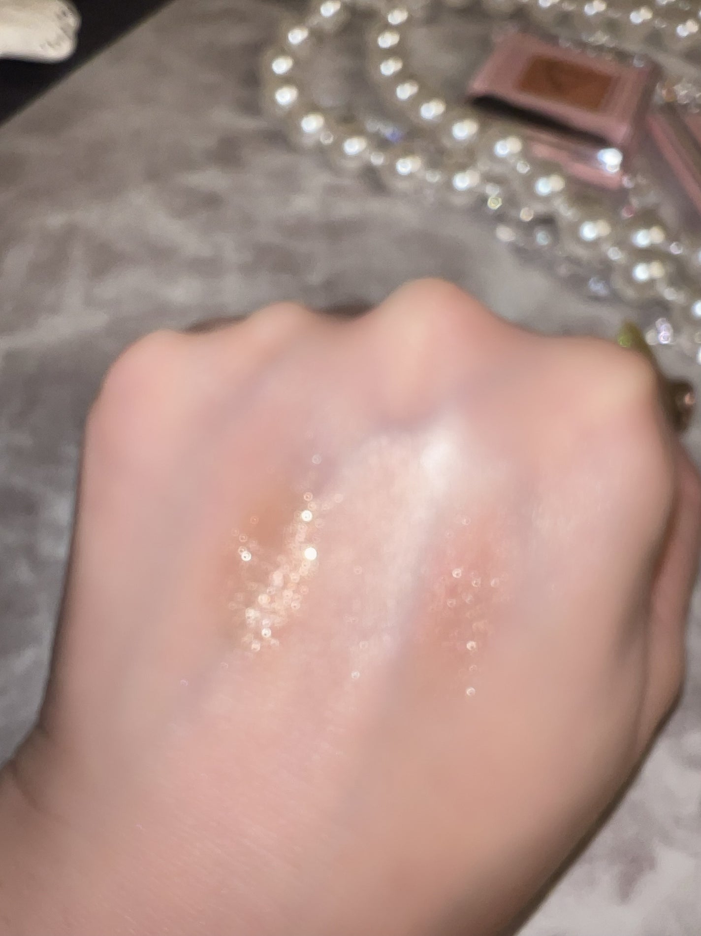 フーミー シングルラメシャドウ/WHOMEE/単色アイシャドウを使ったクチコミ(4枚目)