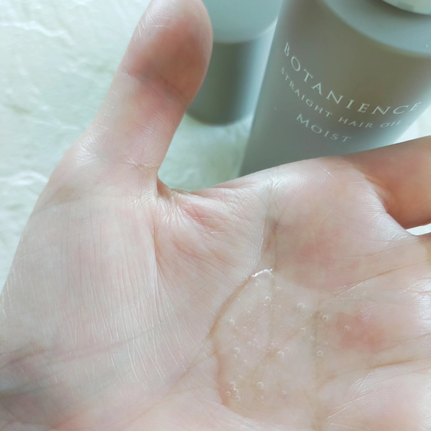 ボタニエンス ストレートヘアオイル モイスト/サンコール/ヘアオイルを使ったクチコミ（3枚目）