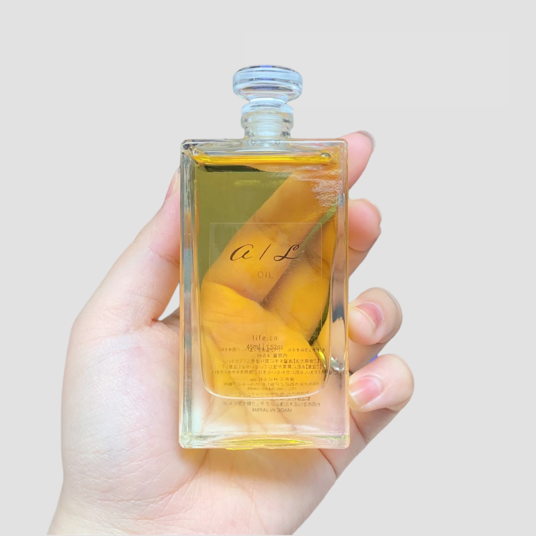 ナチュラルオイル〈ヘア&ボディ&ハンド用オイル〉/ainaLyra /ボディオイルを使ったクチコミ（3枚目）