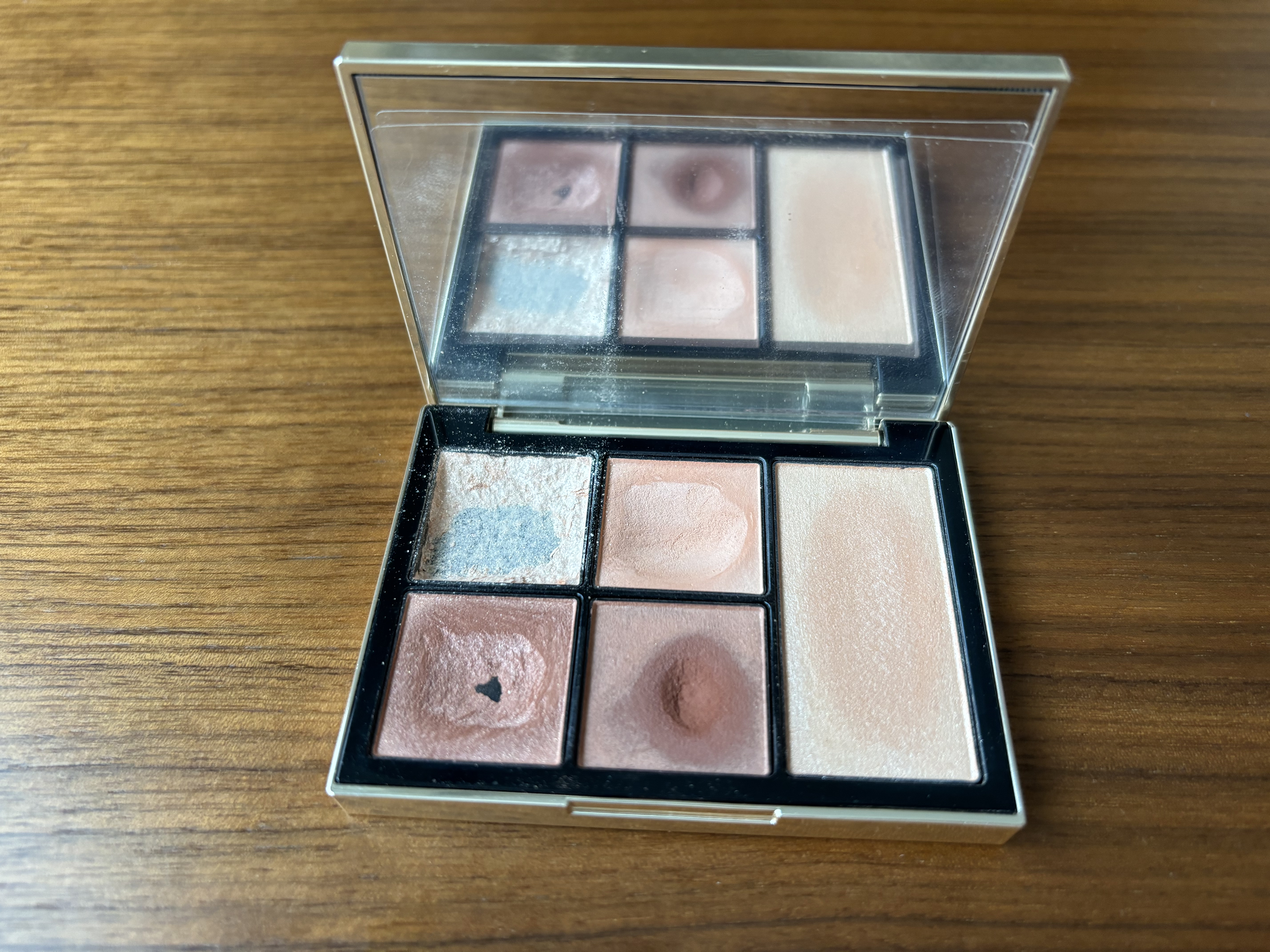 フェイス スタイリスト/SNIDEL BEAUTY/アイシャドウパレットを使ったクチコミ（1枚目）