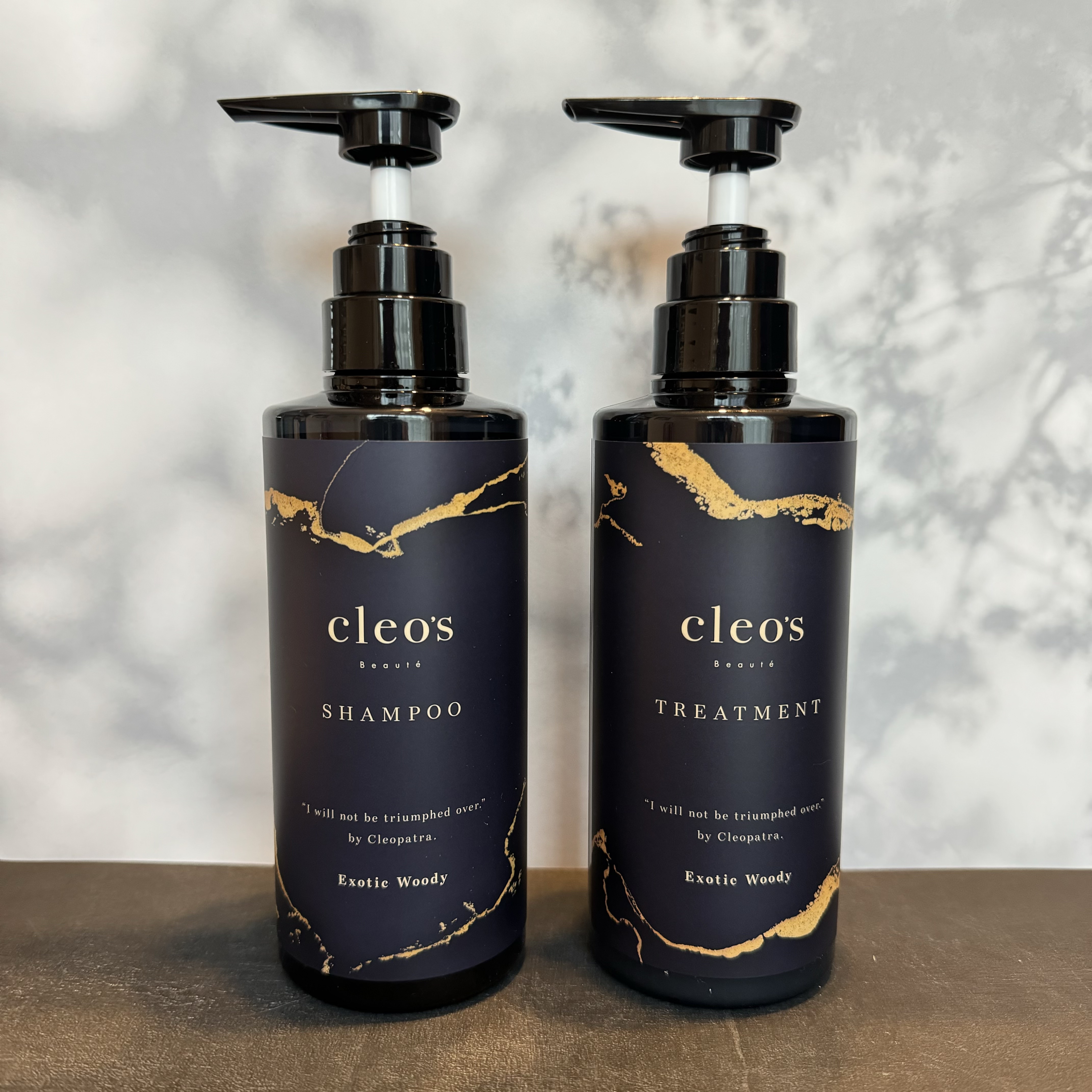 エクストラモイストシャンプー＆リペアトリートメント / Cleo's Beauté