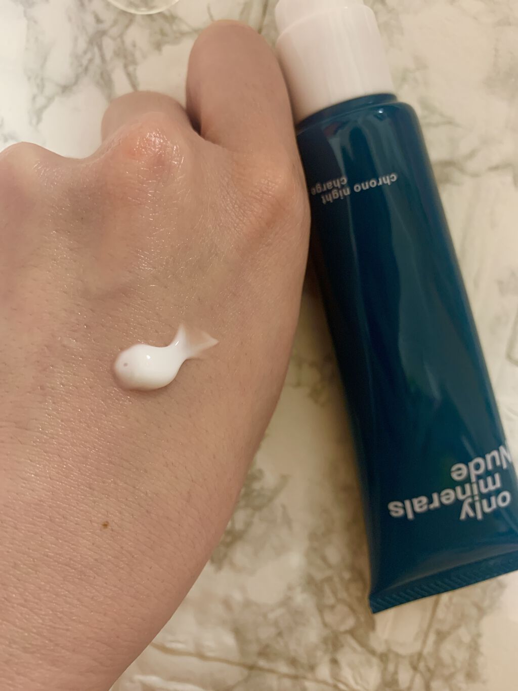 Nude クロノナイトチャージジェル/ONLY MINERALS/フェイスクリームを使ったクチコミ（2枚目）