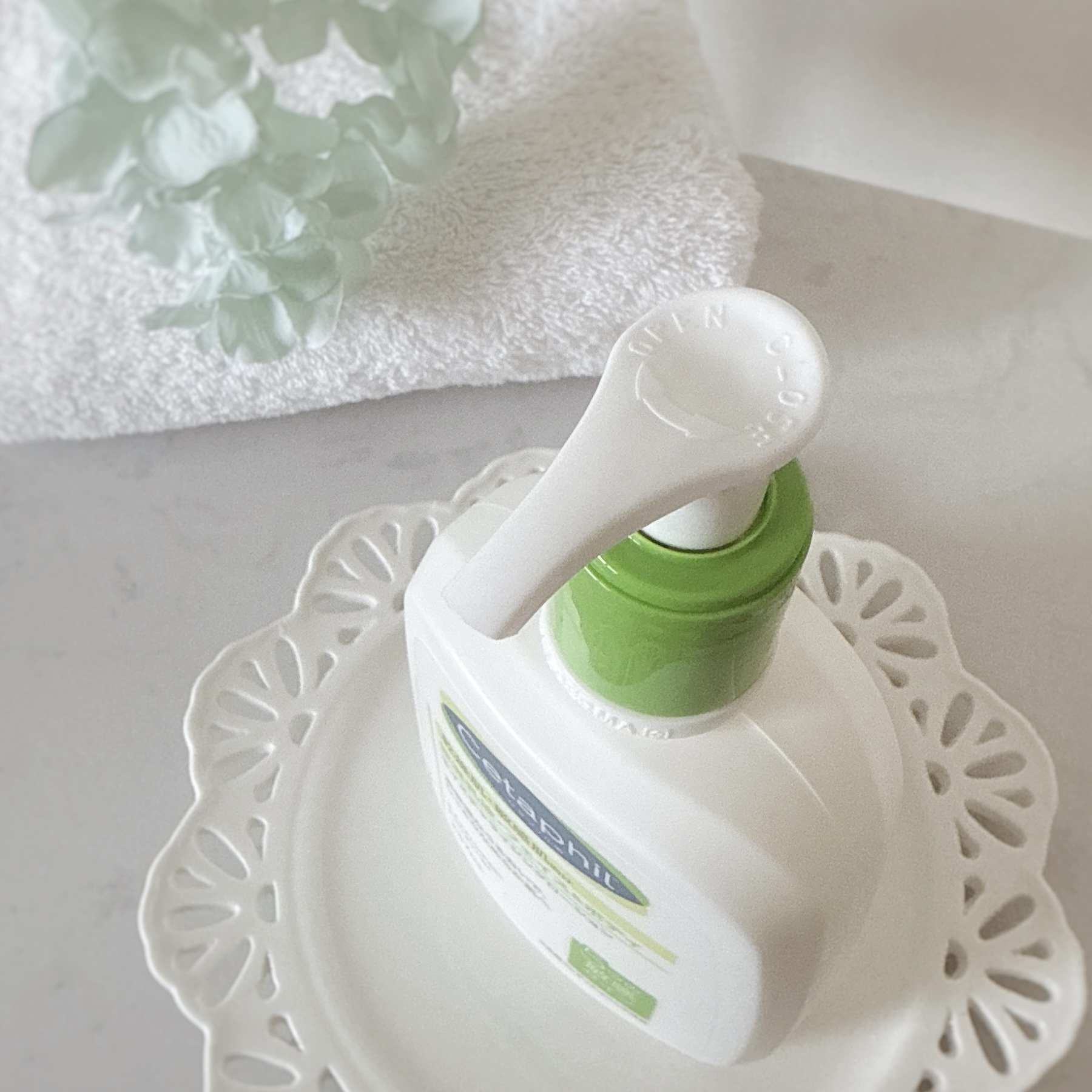 セタフィル モイスチャライジングローション/セタフィル/ボディローションを使ったクチコミ（2枚目）