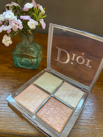ディオール バックステージ フェイス グロウ パレット/Dior/ハイライトを使ったクチコミ(3枚目)
