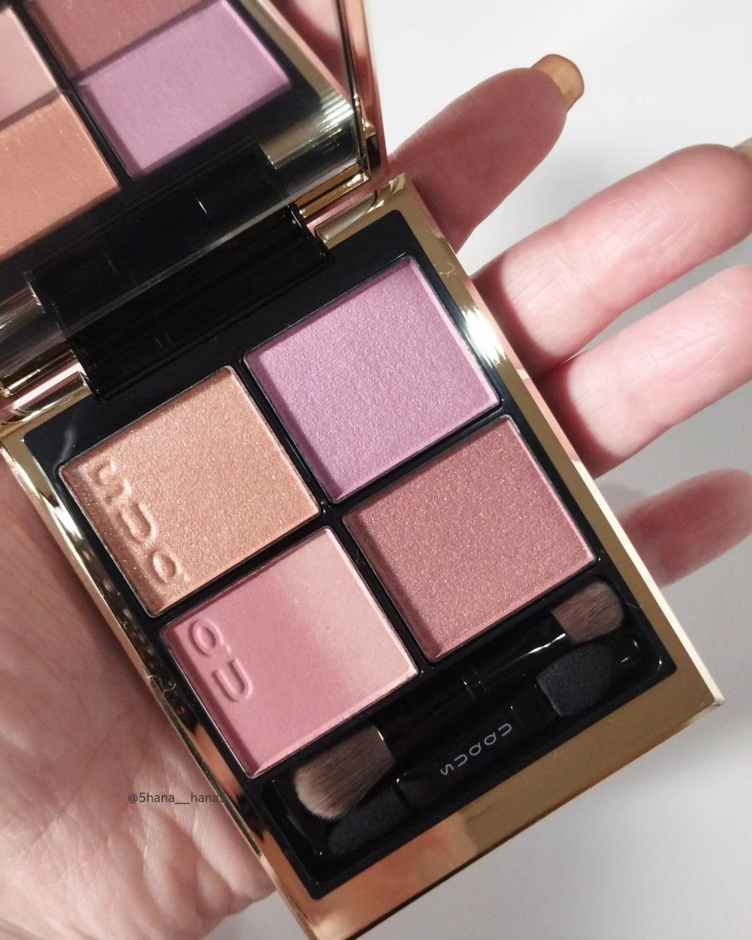 シグニチャー カラー アイズ/SUQQU/アイシャドウパレットを使ったクチコミ(3枚目)