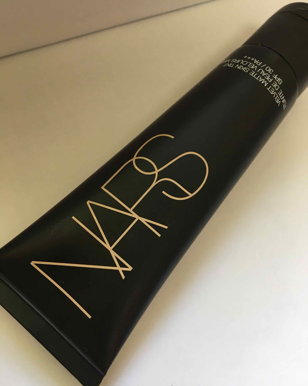 ベルベットマットスキンティント SPF30/PA+++/NARS/リキッドファンデーションを使ったクチコミ(1枚目)