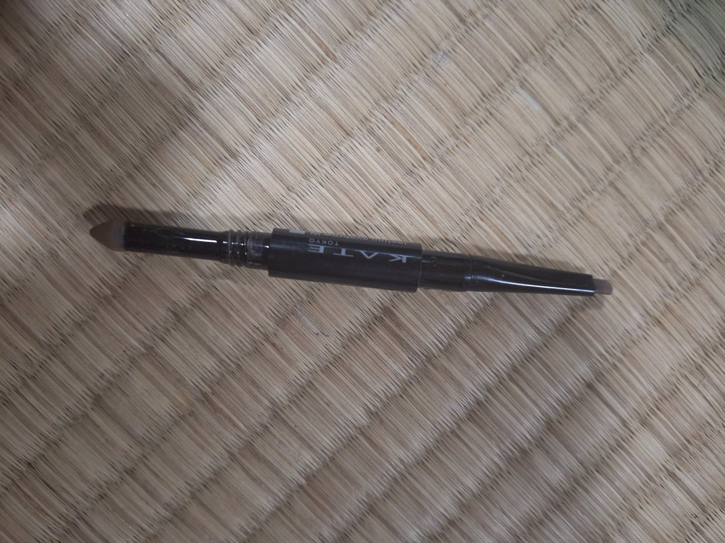 ケイト デザイニングアイブロウ3D/KATE/パウダーアイブロウを使ったクチコミ(8枚目)