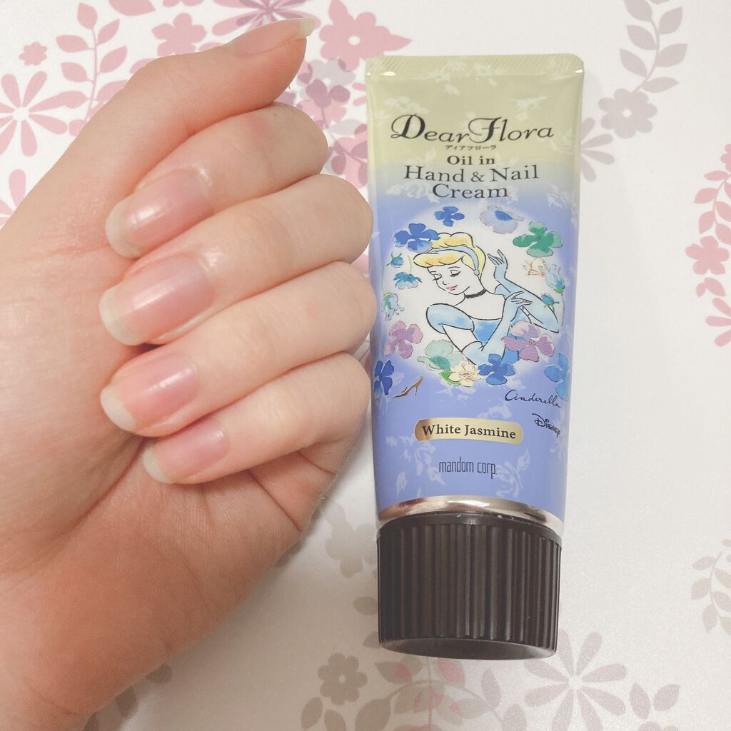 ディアフローラ オイルイン ハンド＆ネイルクリーム フローラルブーケ/マンダム/ハンドクリームを使ったクチコミ（3枚目）