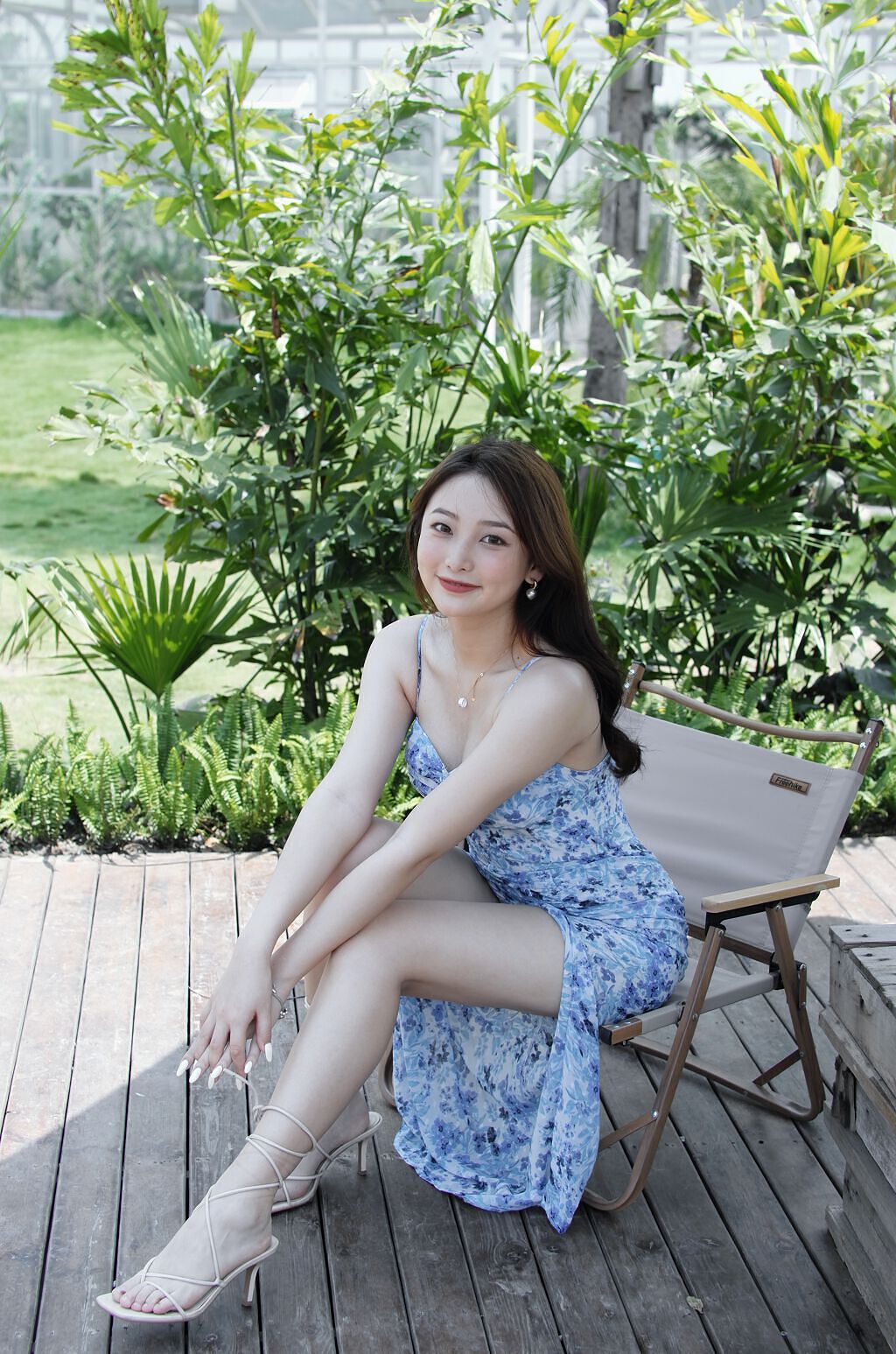 Doriszhu on LIPS 「中国の大学生が初めて使うのでよろしくお願いします私は中国の女の..」(1枚目)