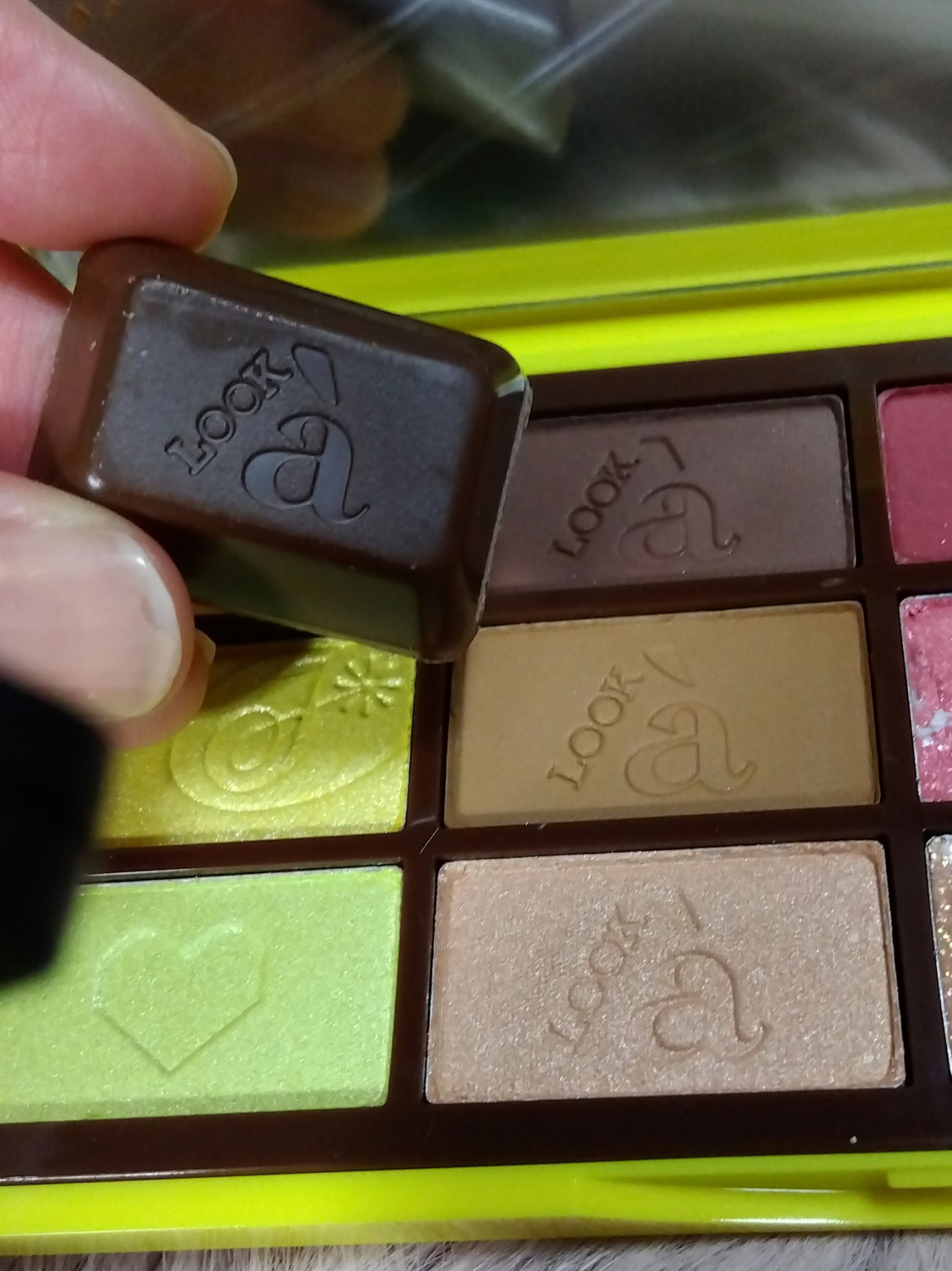 不二家LOOKのチョコレートみたいなコスメパレット/宝島社/書籍を使ったクチコミ（3枚目）