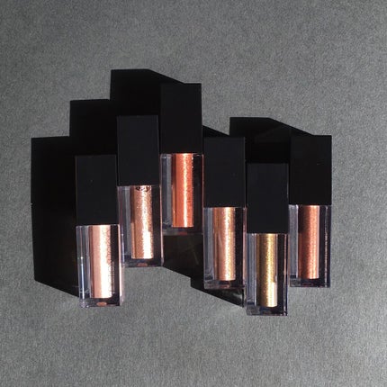 ザ リキッド アイシャドウ ウルトラスパークル/ADDICTION/リキッドアイシャドウを使ったクチコミ(2枚目)