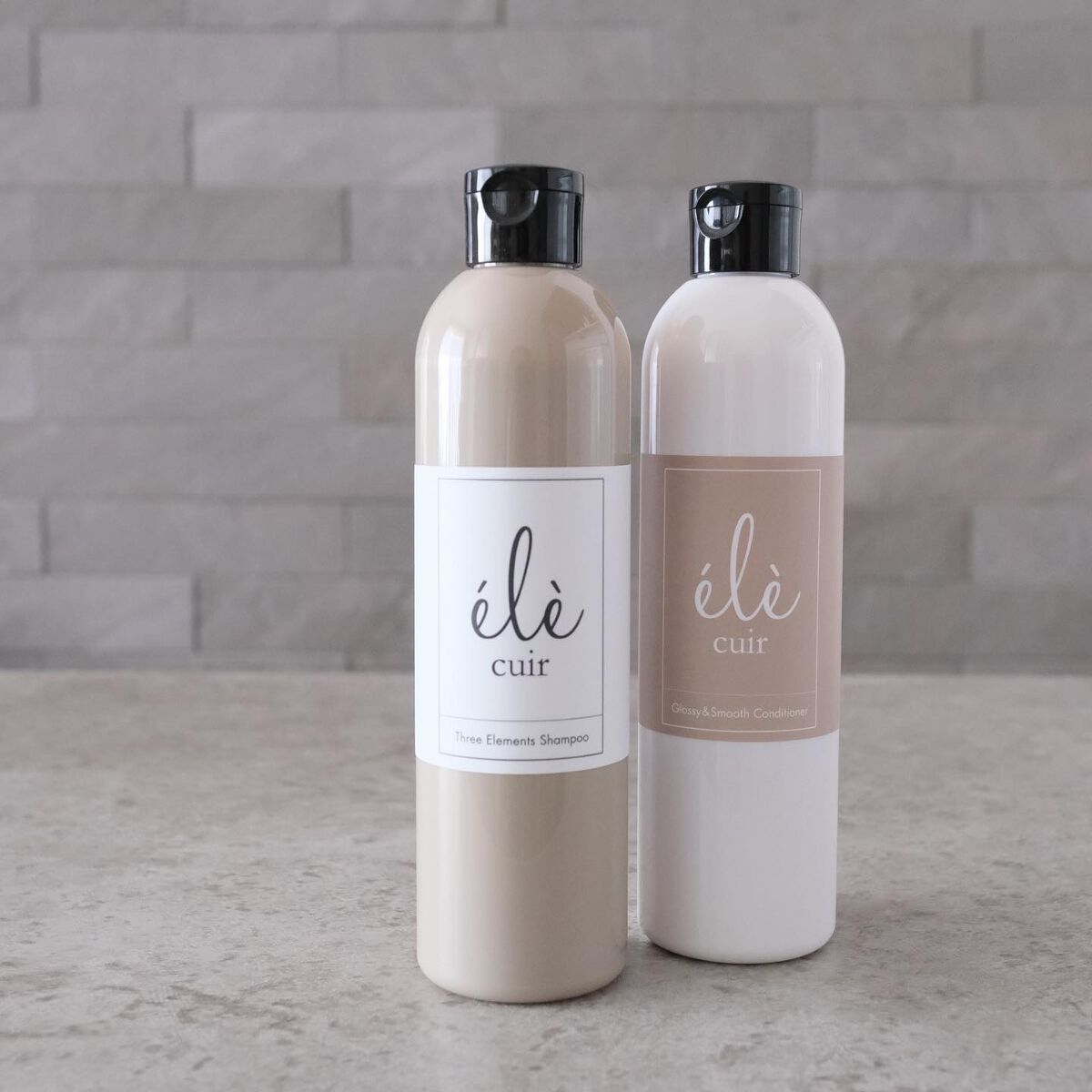 グロッシー＆スムースコンディショナー (L&F) 300ml/エレキュイール /シャンプー・コンディショナーを使ったクチコミ（1枚目）